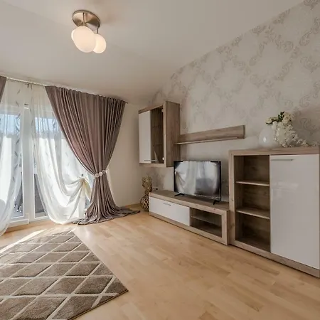 Four Bedroom Horizon *