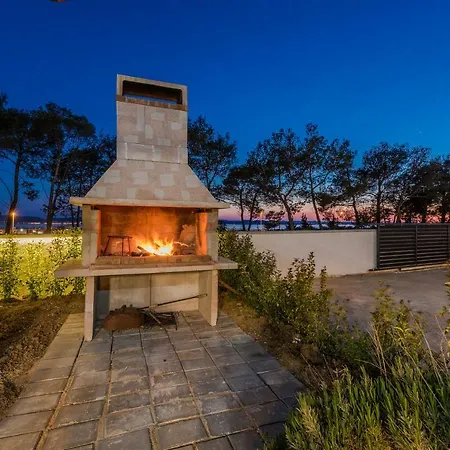 Four Bedroom Horizon Villa Zára