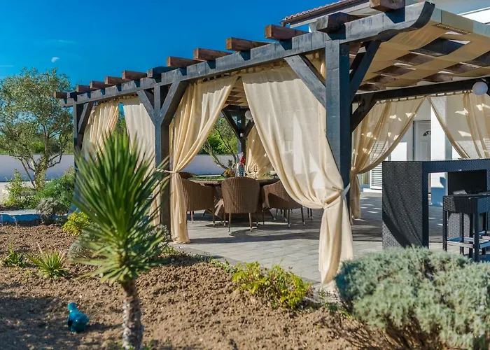 Four Bedroom Horizon Villa *