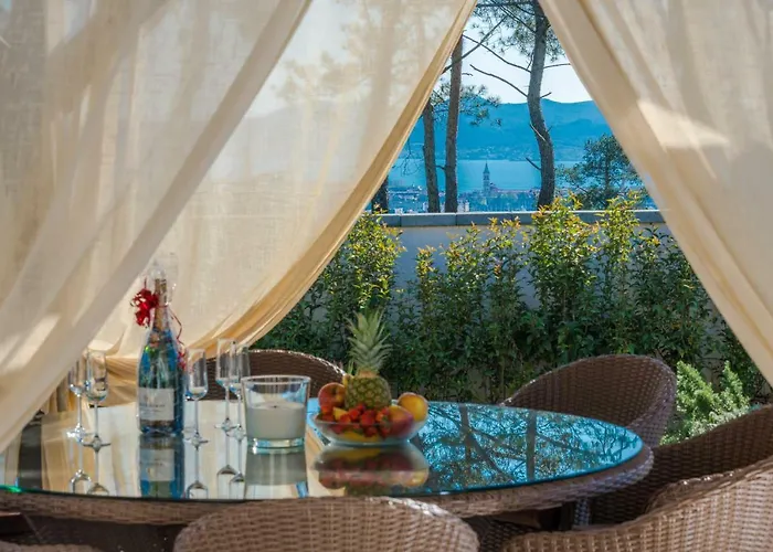 Four Bedroom Horizon Villa