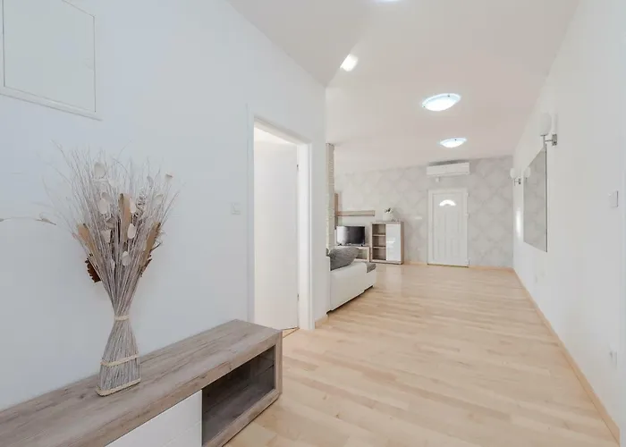 Four Bedroom Horizon * Zadar